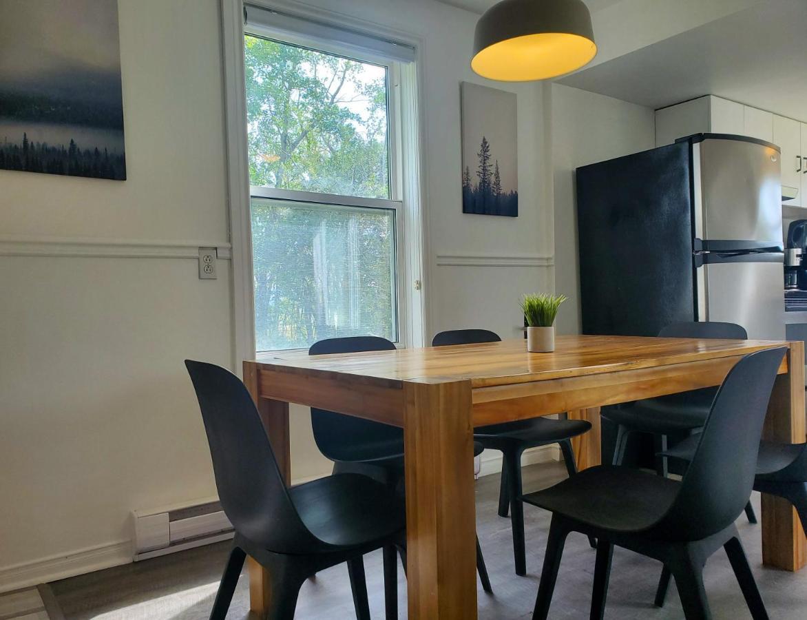 Sainte-Anne-de-Beaupré Lofts Fleuve Et Montagnes汽车旅馆 外观 照片